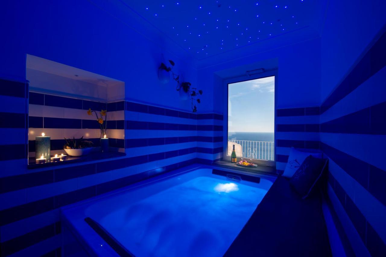 Le Ali Sul Mare,Near Elevator, Few Steps,Parking Villa Positano Exteriör bild